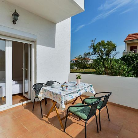 Apartments Citrus Turanj Exterior foto